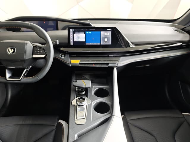 Changan Uni-V Tech 1.5T 7DCT в лизинг - 9