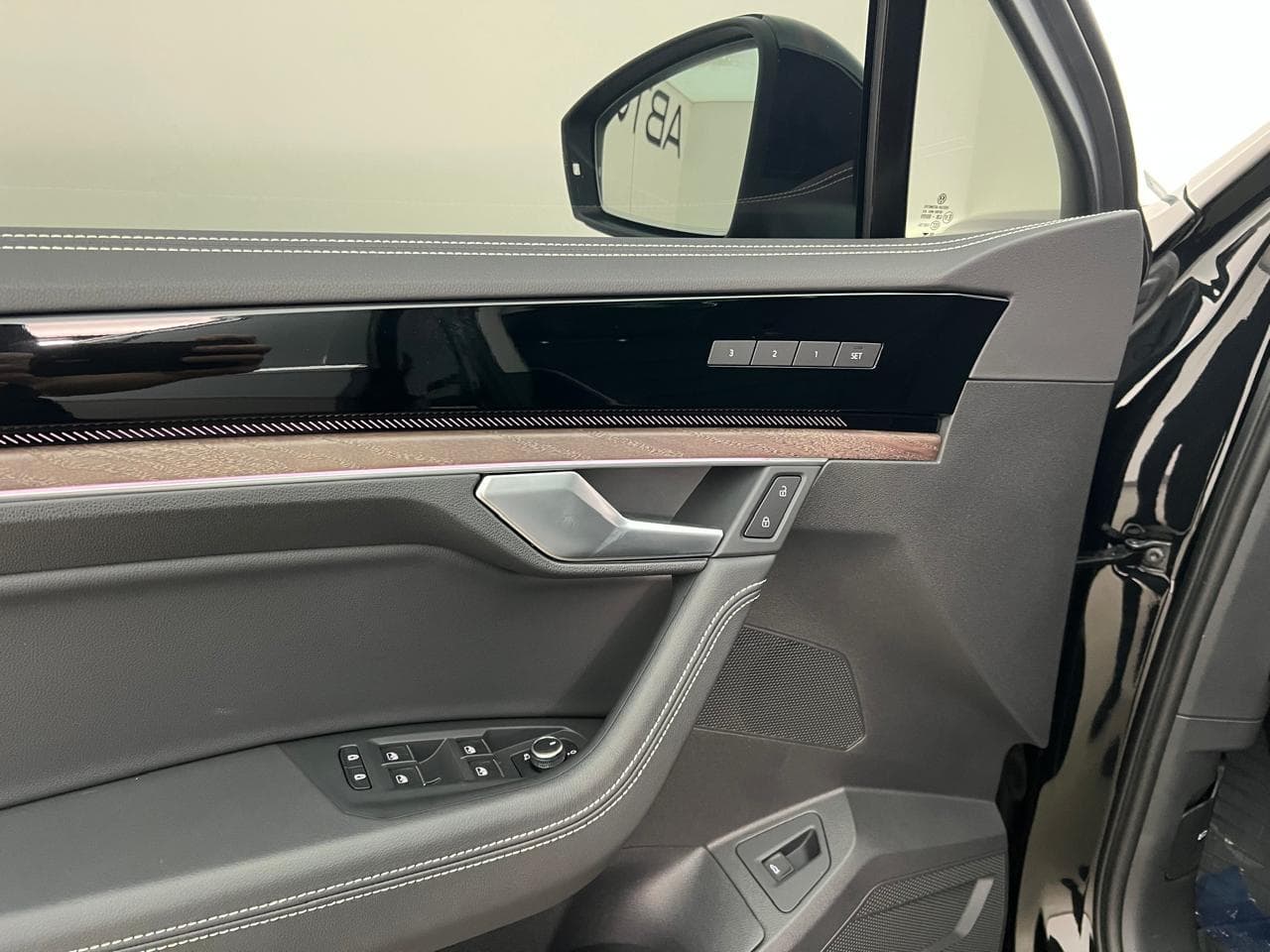 Volkswagen Touareg Elegance V6 3.0 TDI 286hp 8AT в лизинг - 10