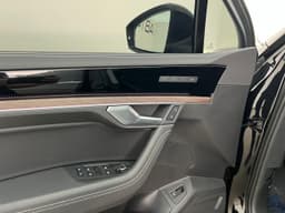 Volkswagen Touareg Elegance V6 3.0 TDI 286hp 8AT в лизинг - 10