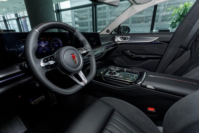 Hongqi H9 2.0Т Deluxe в лизинг - 9