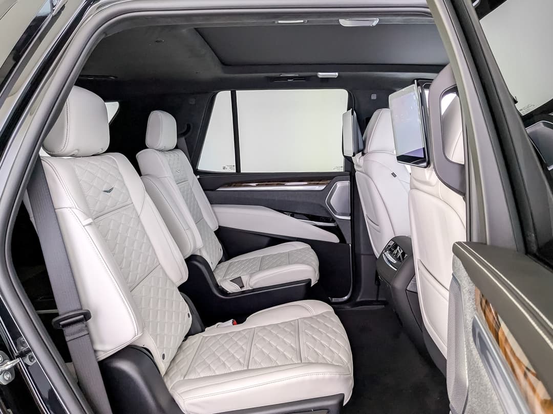 Cadillac Escalade 6.2 V8 Sport Platinum в лизинг - 13