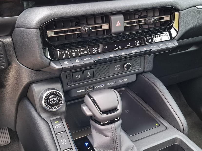 Toyota Land Cruiser Prado Premium VX-L 2.8d АКП в лизинг - 21