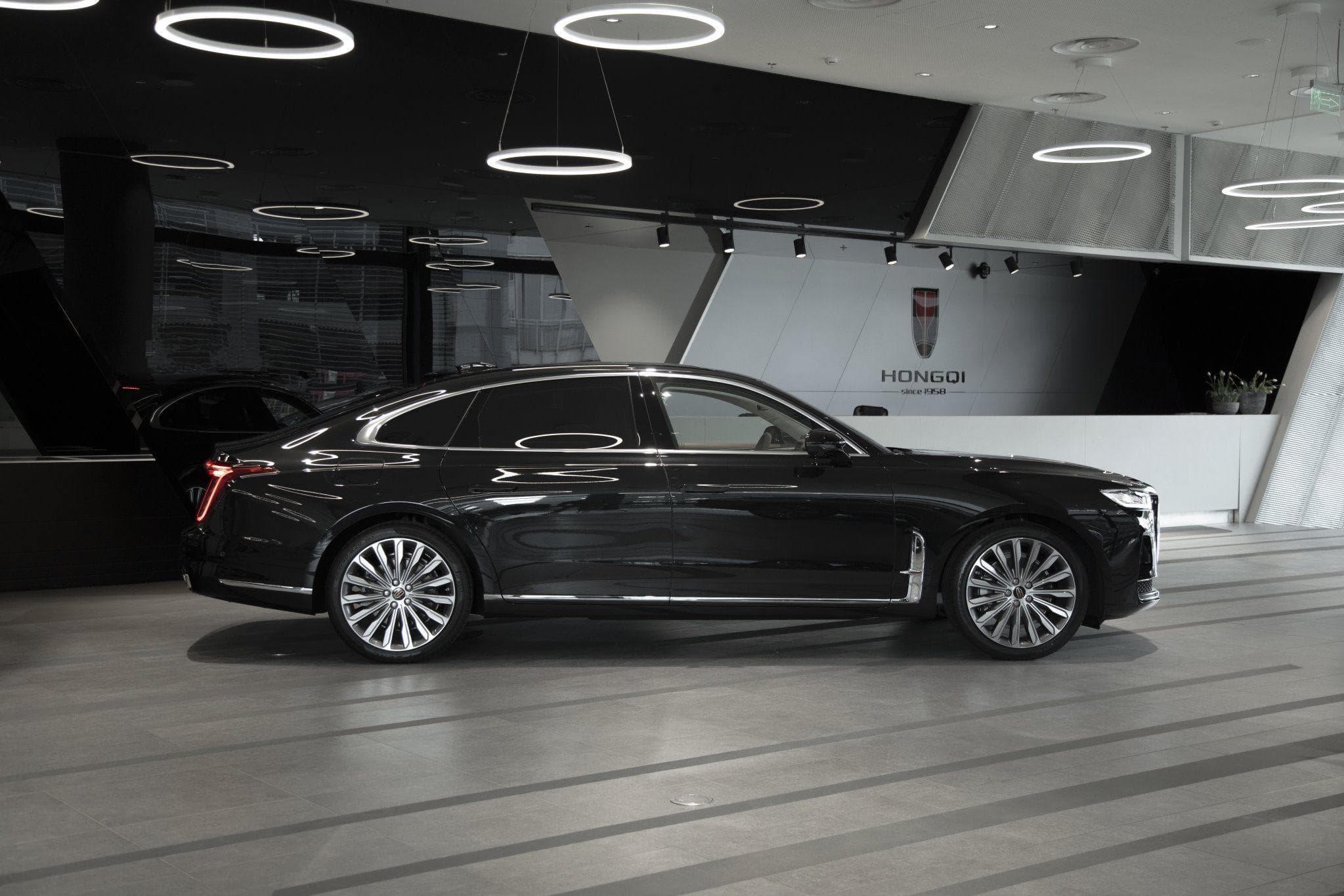 Hongqi H9 - 3