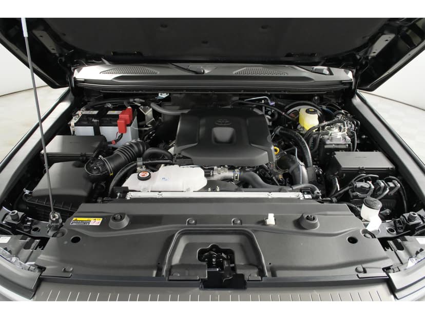 Toyota Land Cruiser Prado Mid VX 2.8d АКП в лизинг - 10