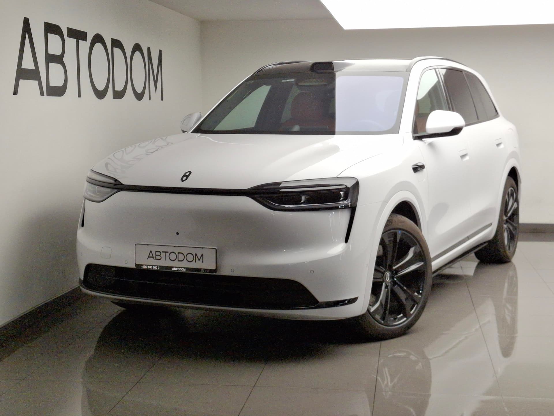 AITO M7 Экстендед Рэйндж Ультра полный привод 5-местная версия (Extended Range Ultra 5-seater Edition) в лизинг - 2
