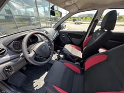 Lada Granta Sportline лифтбек Comfort 1.6 106hp 5MT в лизинг - 9