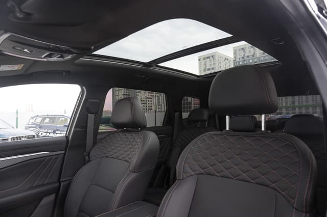 Geely Okavango Flagship 2.0T 7DCT 2WD в лизинг - 27