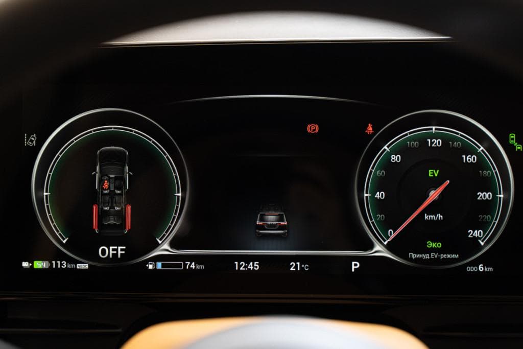 Voyah Dream PHEV Long Range (последовательный гибрид) в лизинг - 12