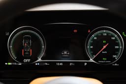 Voyah Dream PHEV Long Range (последовательный гибрид) в лизинг - 12