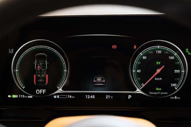 Voyah Dream PHEV Long Range (последовательный гибрид) в лизинг - 12