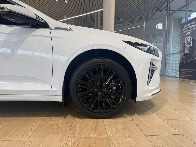 Geely Preface Флагман / Flagship 2.0Т АТ в лизинг - 9