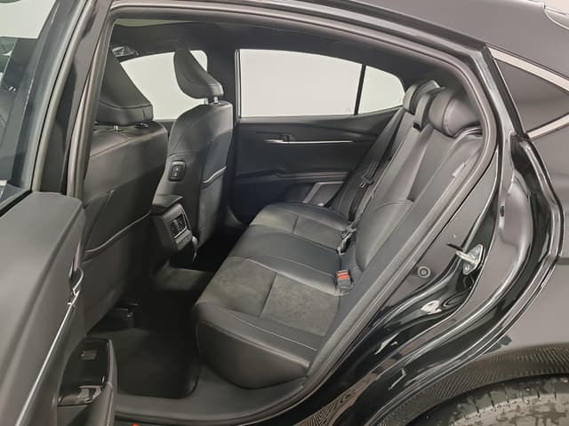 Toyota Camry 2.0S Sports Edition в лизинг - 11