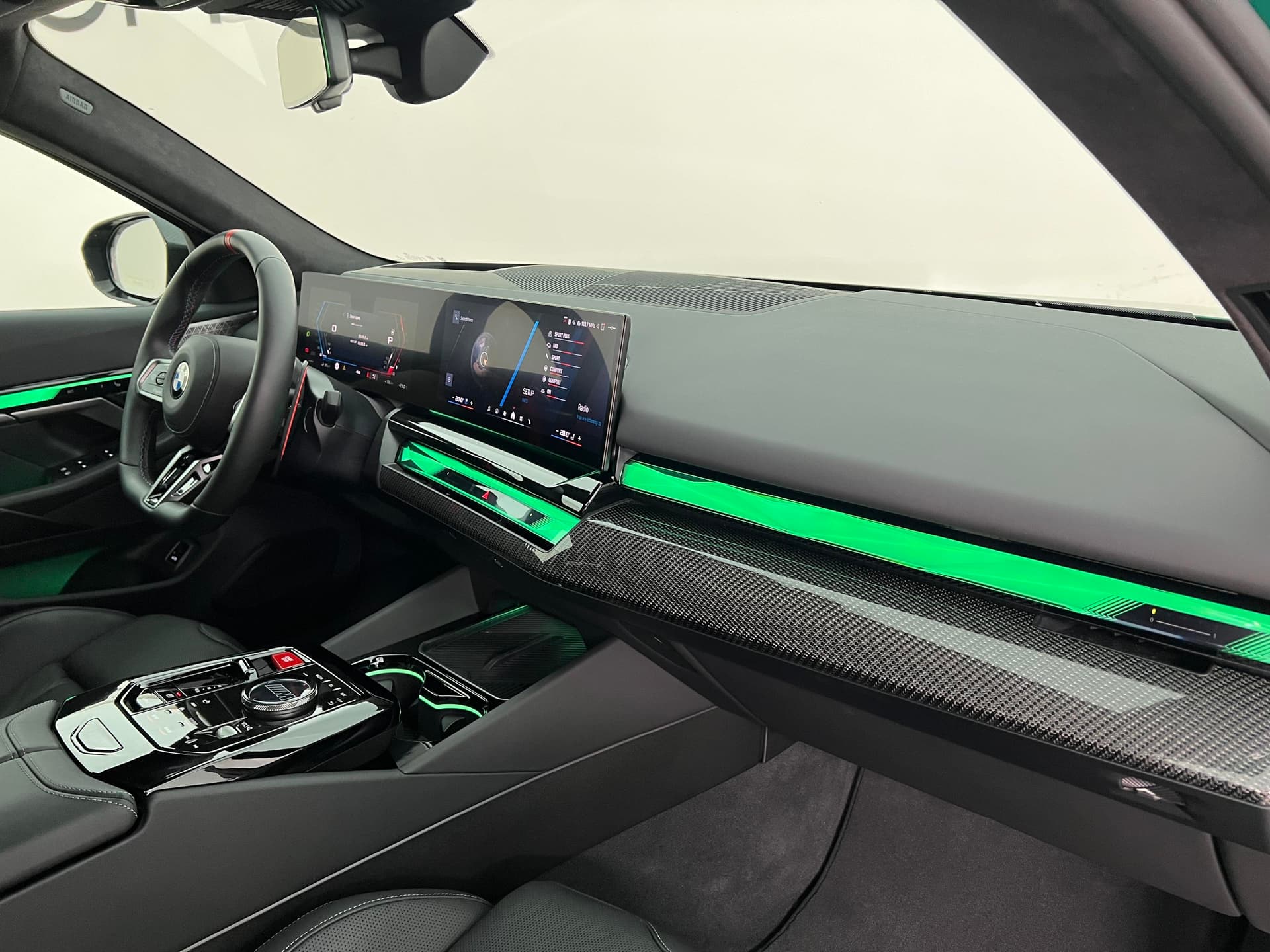BMW M5 Base в лизинг - 11