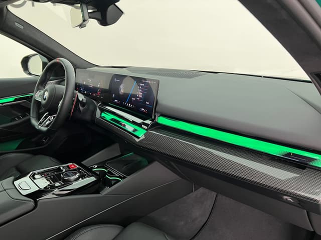 BMW M5 Base в лизинг - 11