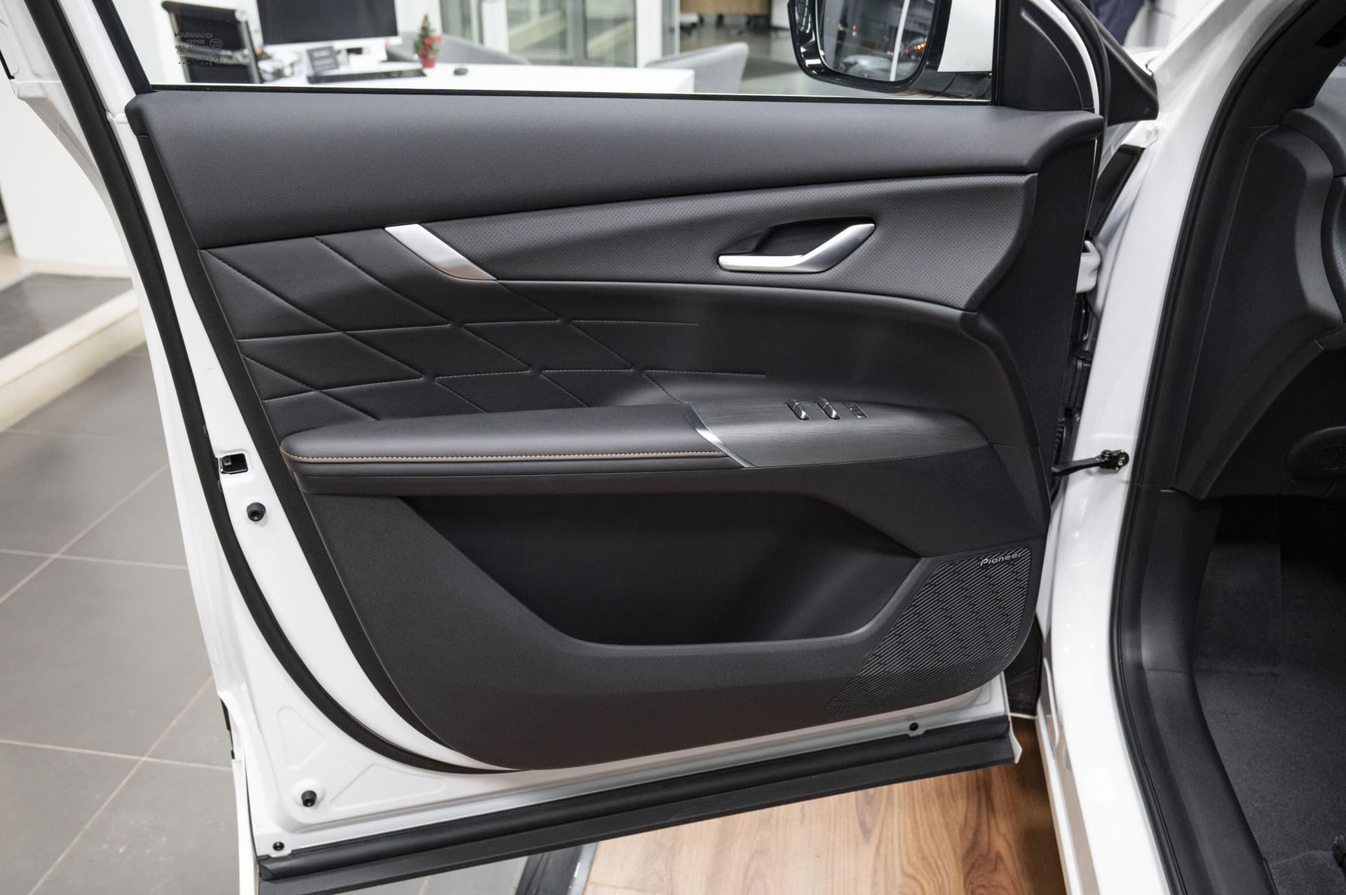 Changan CS75 Plus Tech 2.0 8AT 4WD в лизинг - 36