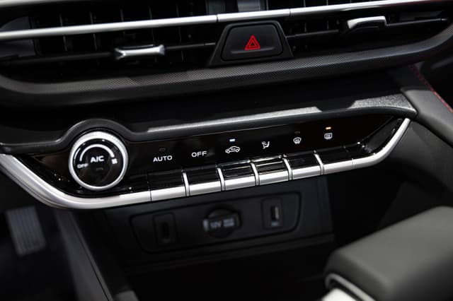 Changan Eado Plus DLX 1.4T 7DCT в лизинг - 26