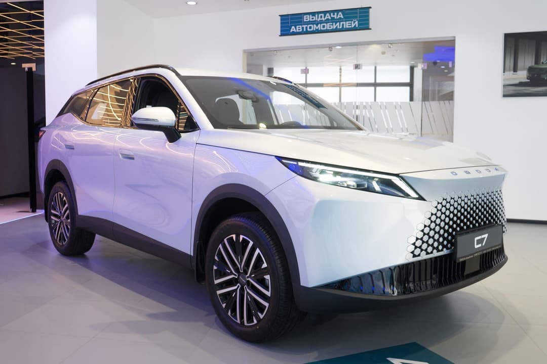 OMODA C7 Lifestyle 1.6T 150 DCT7 AWD в лизинг - 4