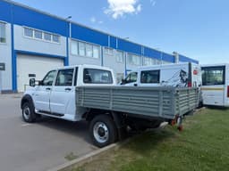 UAZ Profi двухрядная кабина Двойная кабина с бортом Base 4х4 2.7 5MT в лизинг - 7