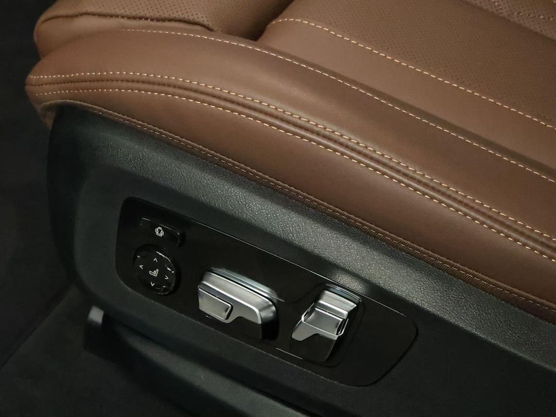 BMW X6 xDrive40i в лизинг - 32