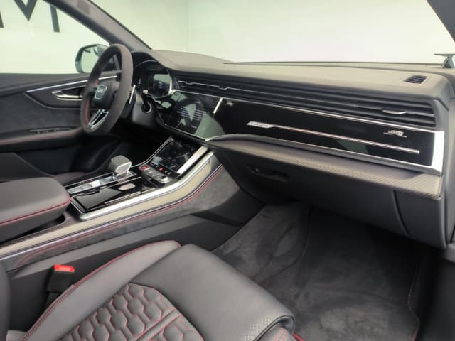 Audi RS Q8 quattro в лизинг - 10
