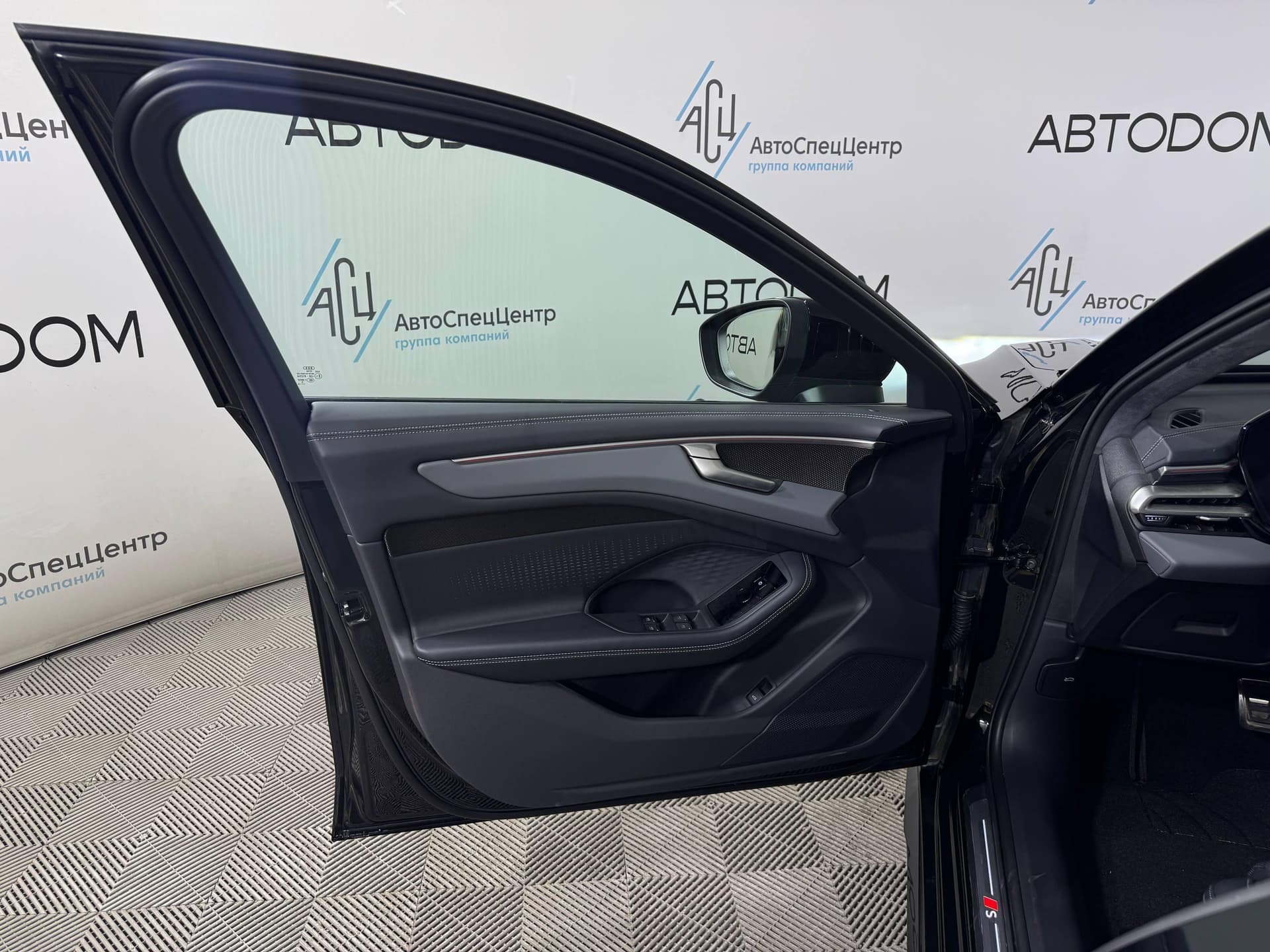 Audi A6 L Премиум 2.0Т полный привод АТ (Premium) в лизинг - 24