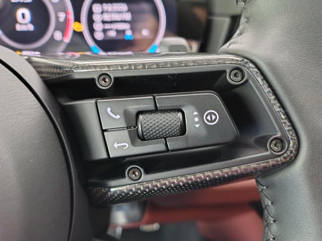 Porsche Cayenne GTS Coupe в лизинг - 24