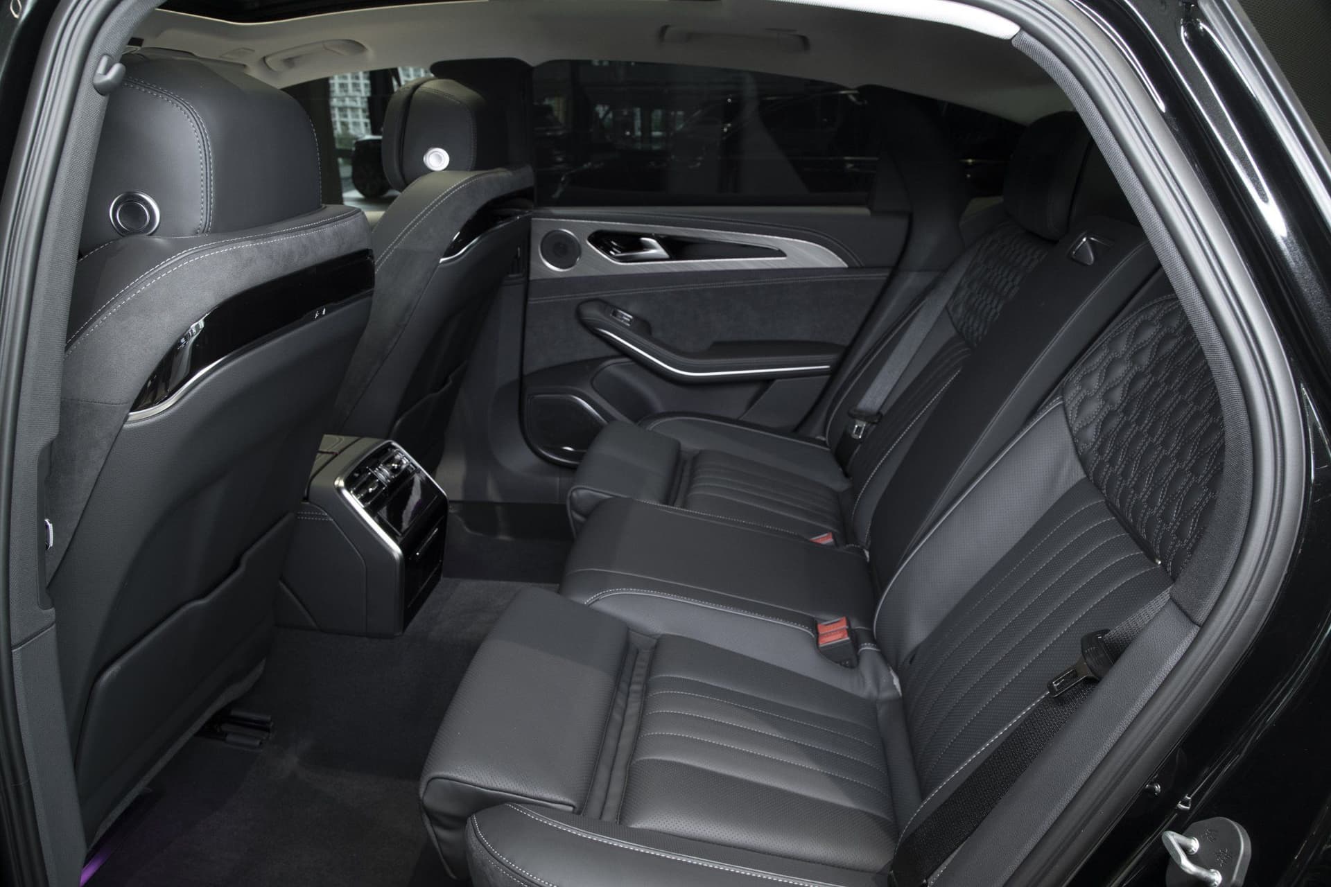 Hongqi H9 2.0Т Deluxe в лизинг - 8