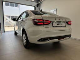 Lada Vesta седан Comfort 1.6 106hp 5MT в лизинг - 3