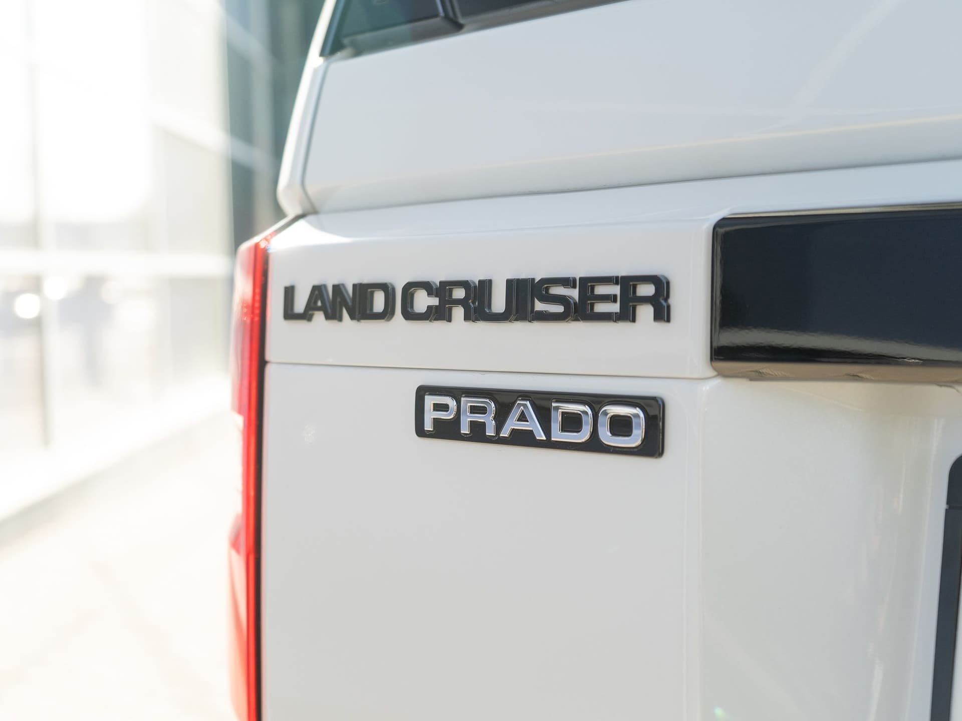 Toyota Land Cruiser Prado Premium VX-L 2.8d АКП в лизинг - 12