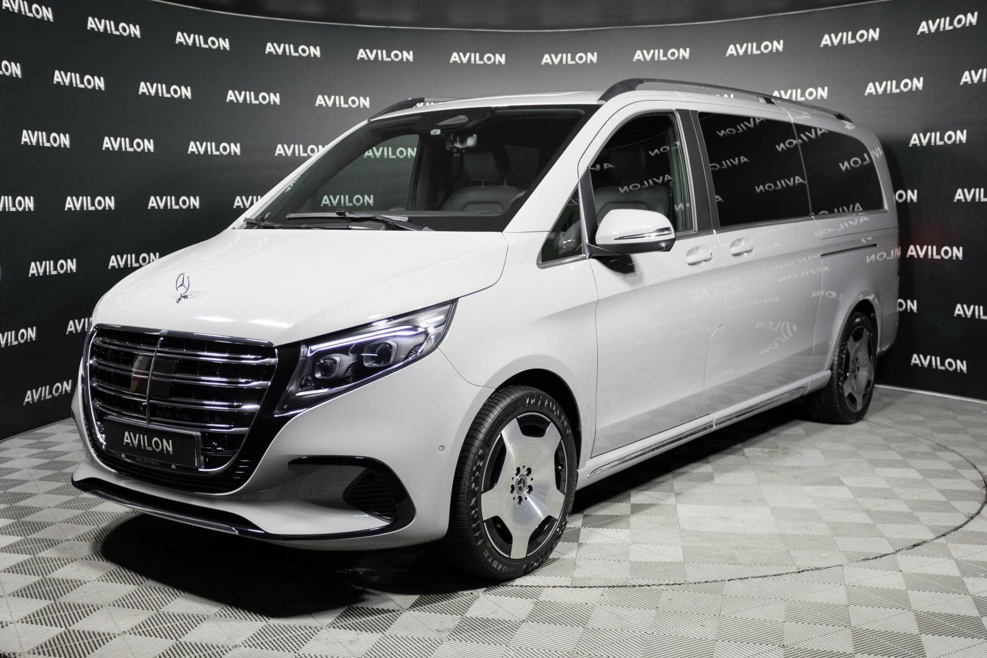 Mercedes-Benz V 300 d EL 4MATIC EXCLUSIVE в лизинг - 2