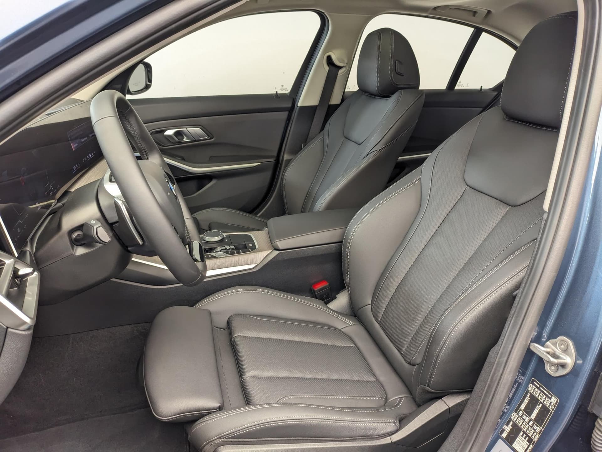BMW 3 серия 320и в лизинг - 22