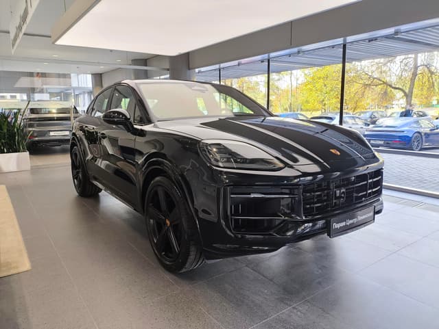 Porsche Cayenne Black Edition Coupe в лизинг - 3