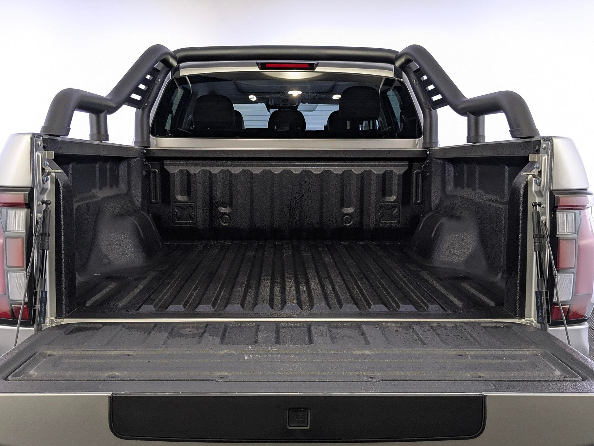 Foton Tunland V9 Prestige 2.0d 8AT 4WD в лизинг - 9
