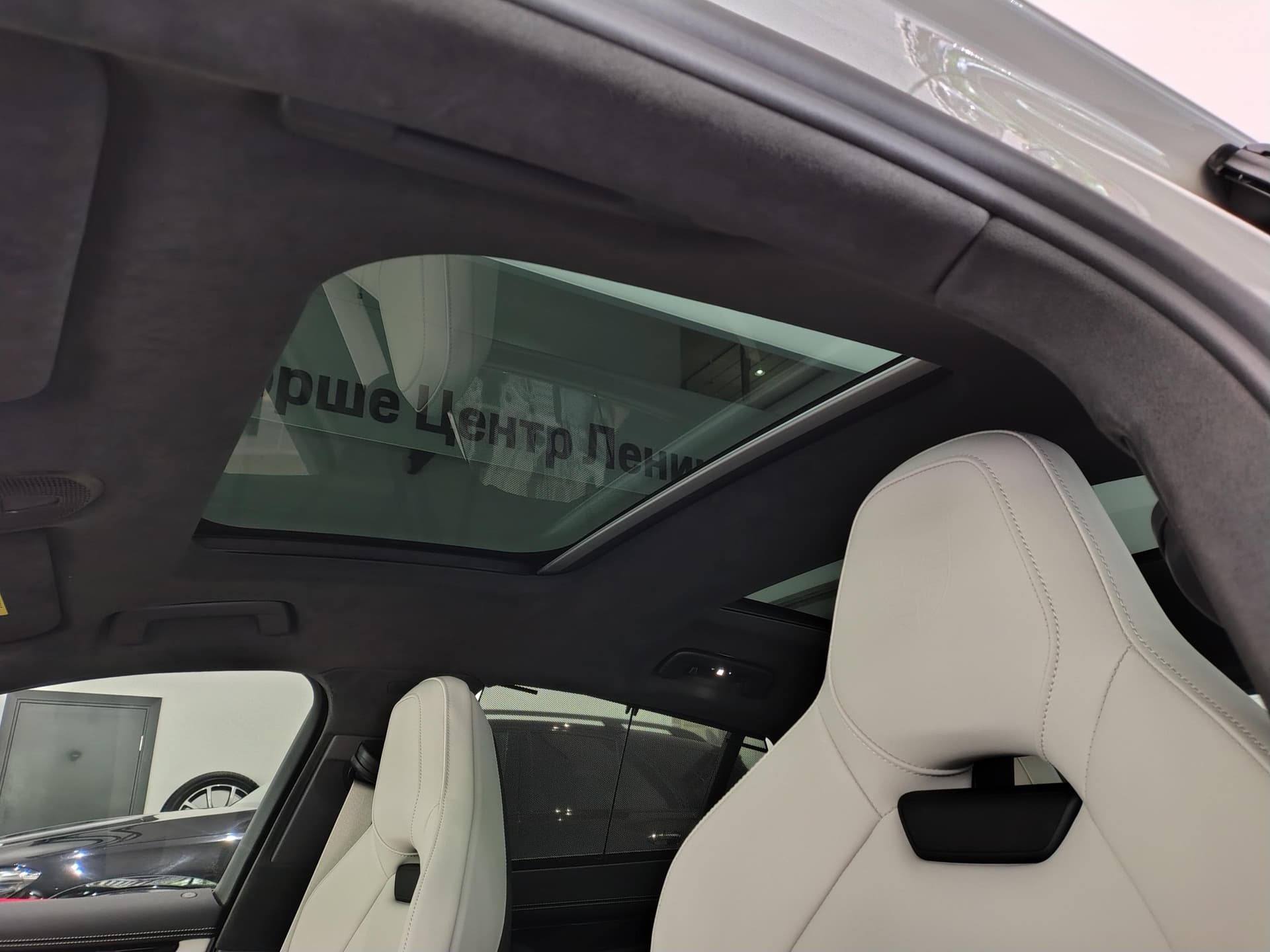 Porsche Panamera 4 в лизинг - 39