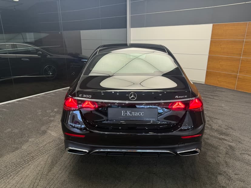 Mercedes-Benz E седан 300 4MATIC AMG Line в лизинг - 6