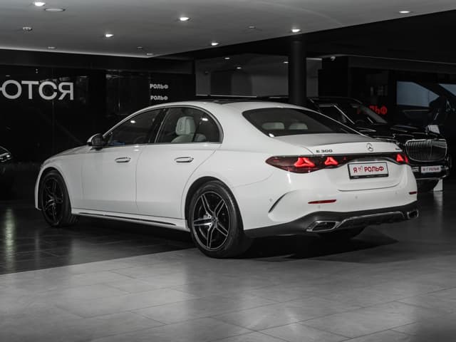 Mercedes-Benz E седан 300 4MATIC AMG Line в лизинг - 9