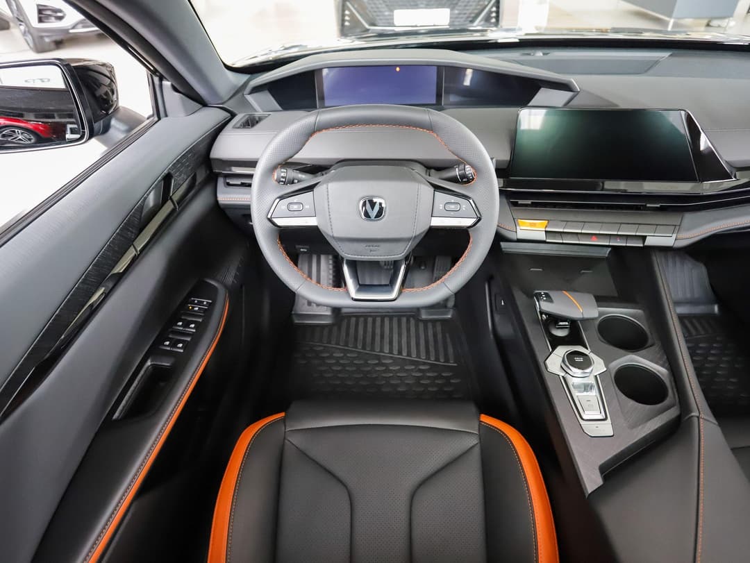 Changan Uni-V Tech 1.5T 7DCT в лизинг - 22