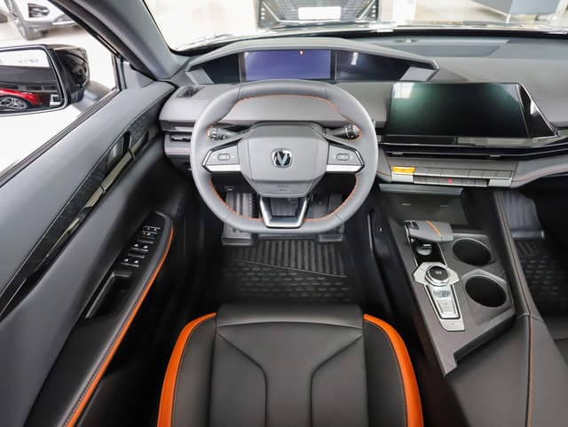 Changan Uni-V Tech 1.5T 7DCT в лизинг - 22