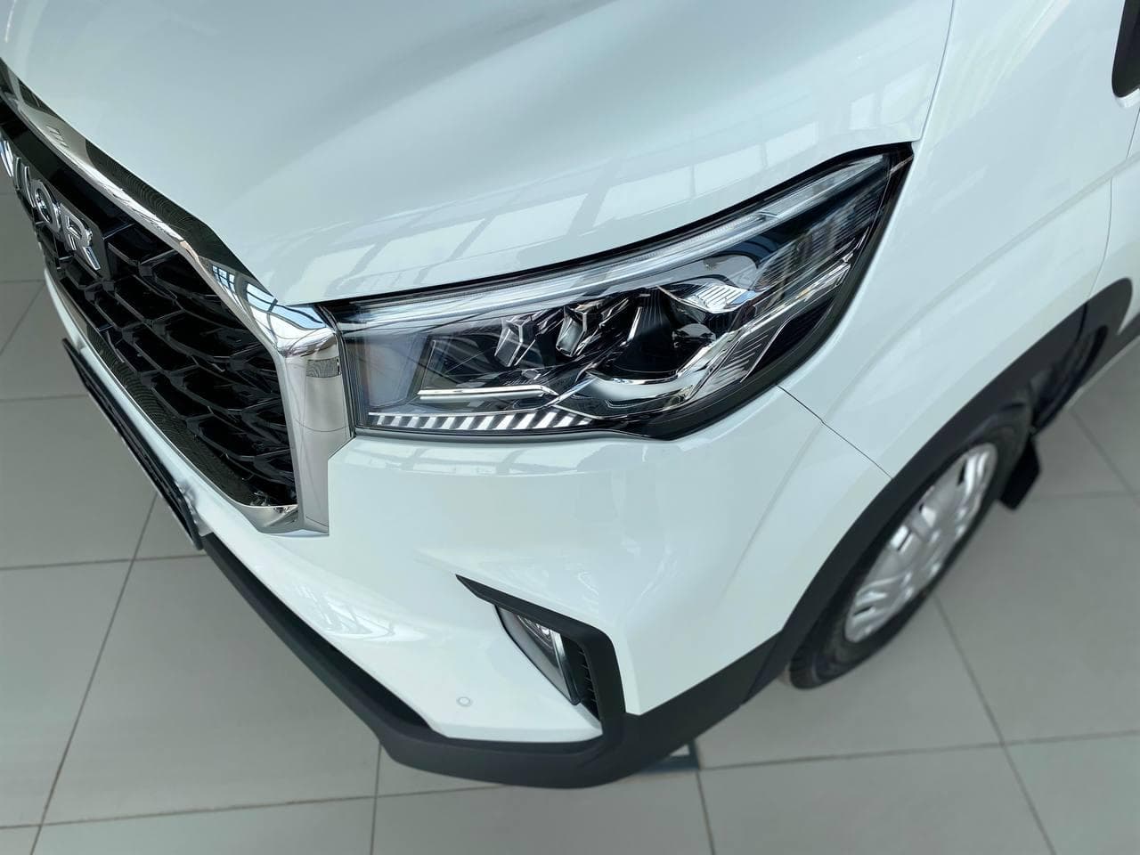 Avior V90 Фургон L3H2 3.5T 2.0TD 6MT FWD в лизинг - 9
