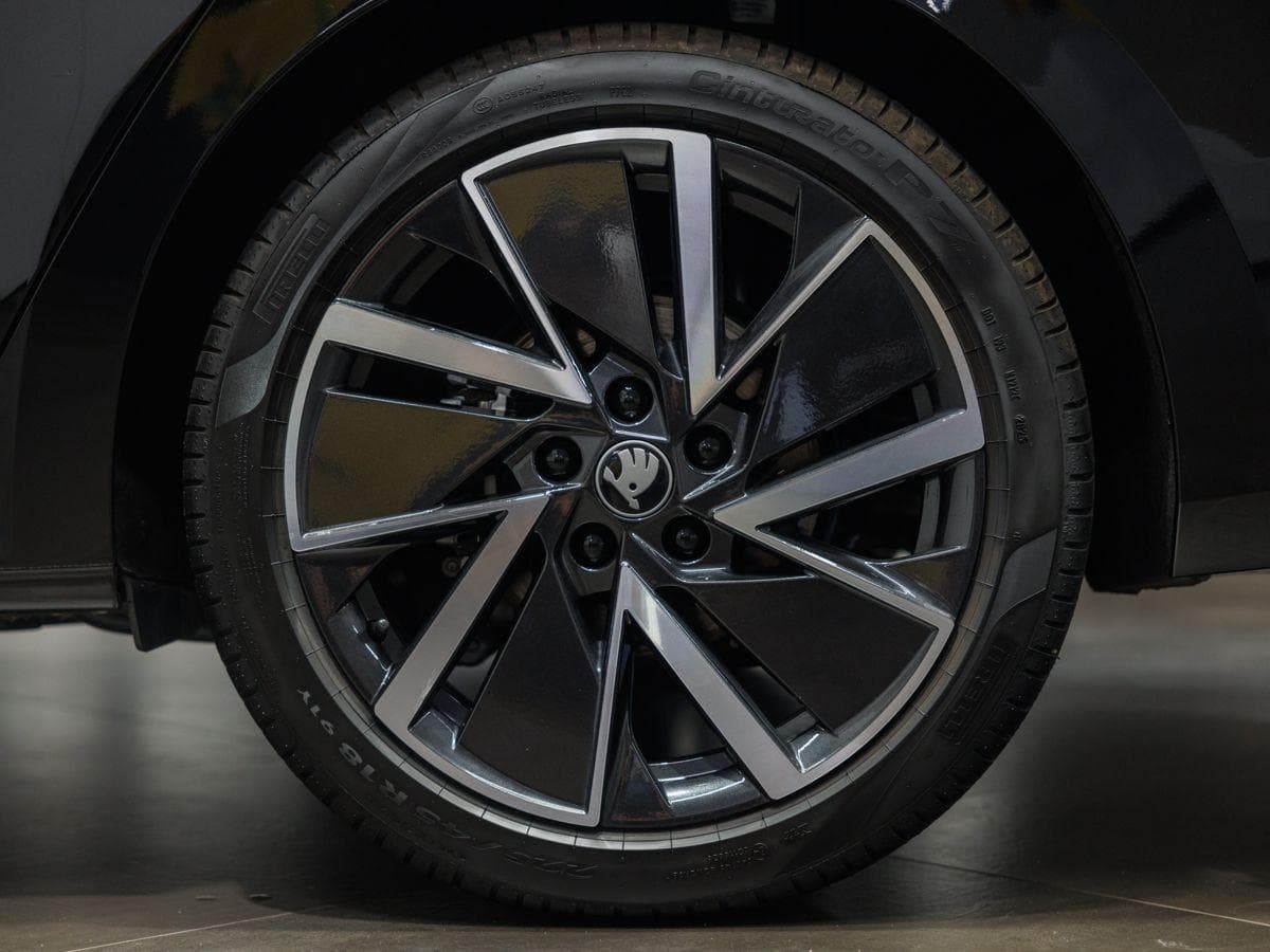 Skoda Octavia Спортлайн 2.0Т полный привод АТ в лизинг - 45