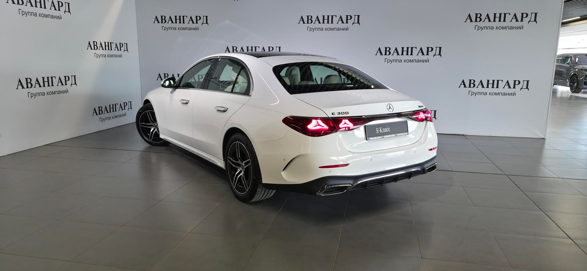 Mercedes-Benz E седан 300 4MATIC AMG Line в лизинг - 5