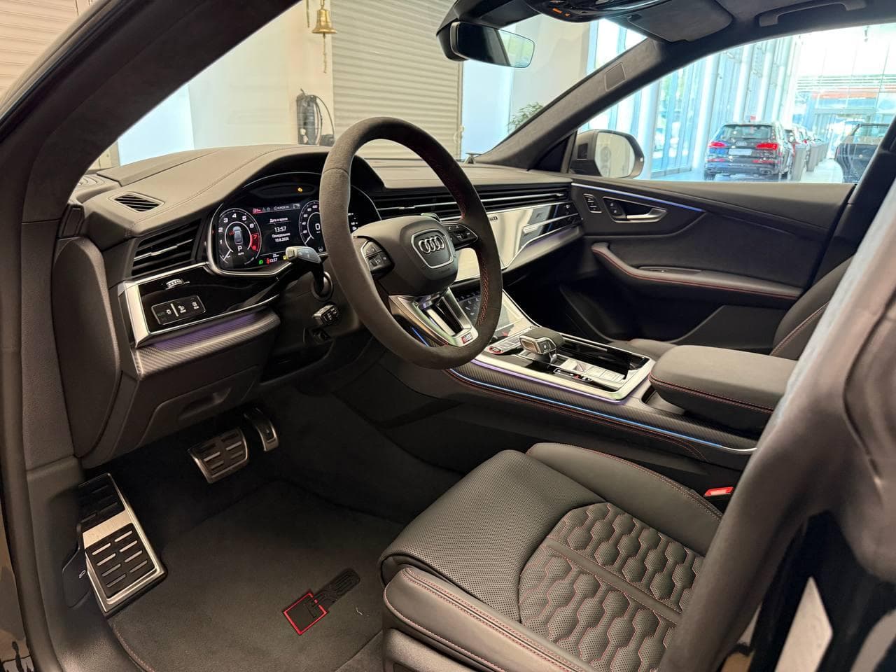 Audi RS Q8 quattro в лизинг - 10