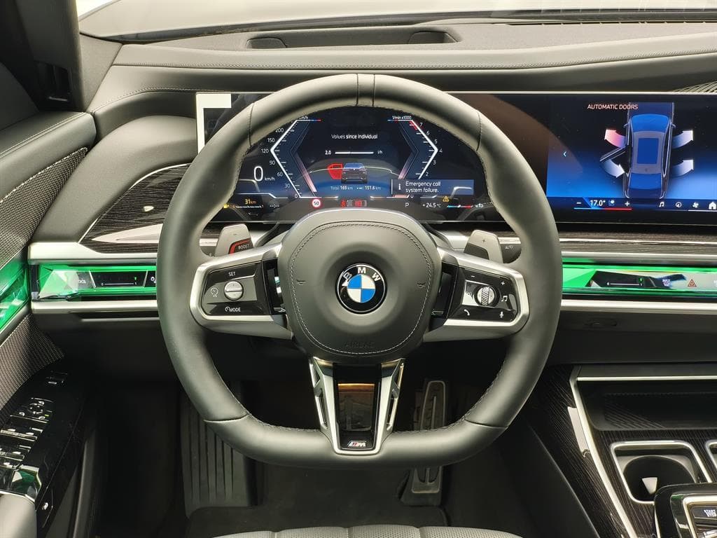 BMW 7 серия 740i xDrive в лизинг - 17