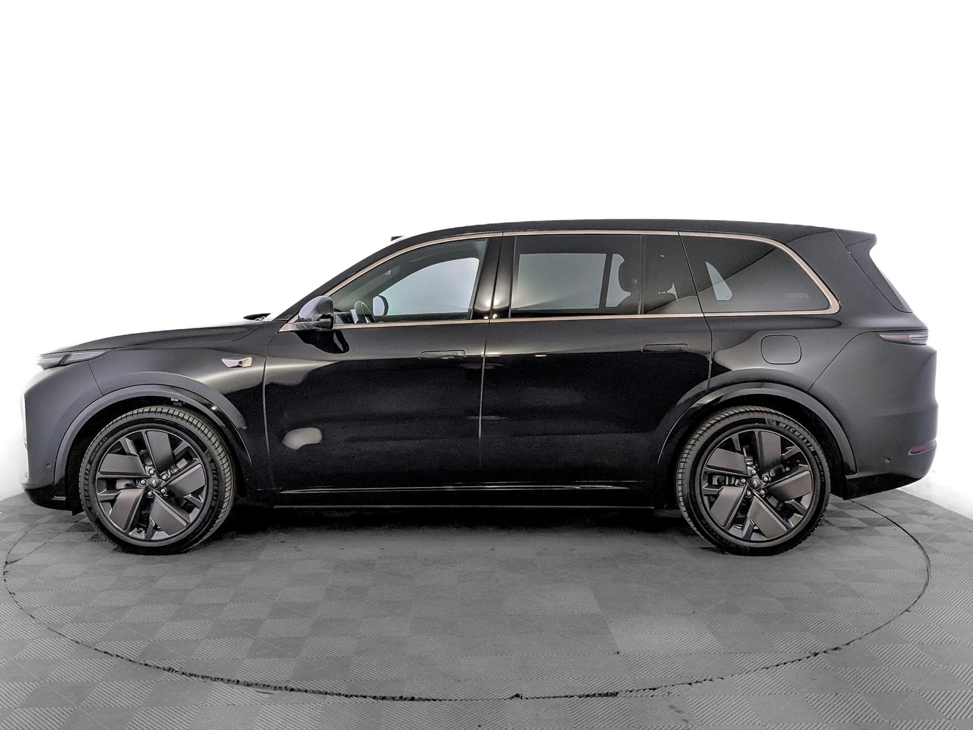 Lixiang L9 - 4