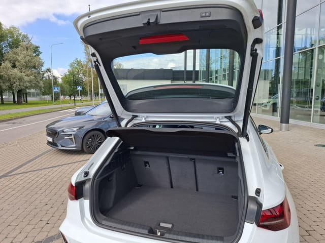 Audi A3 Sportback Premium Luxury 35 TFSI tiptronic в лизинг - 16