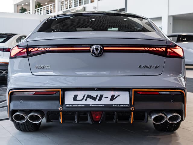 Changan Uni-K Tech 2.0 8AT AWD в лизинг - 6