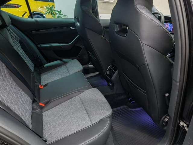 Skoda Octavia Спортлайн 2.0Т полный привод АТ в лизинг - 19