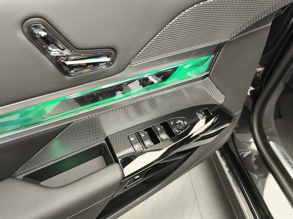 BMW 7 серия 740i xDrive в лизинг - 22