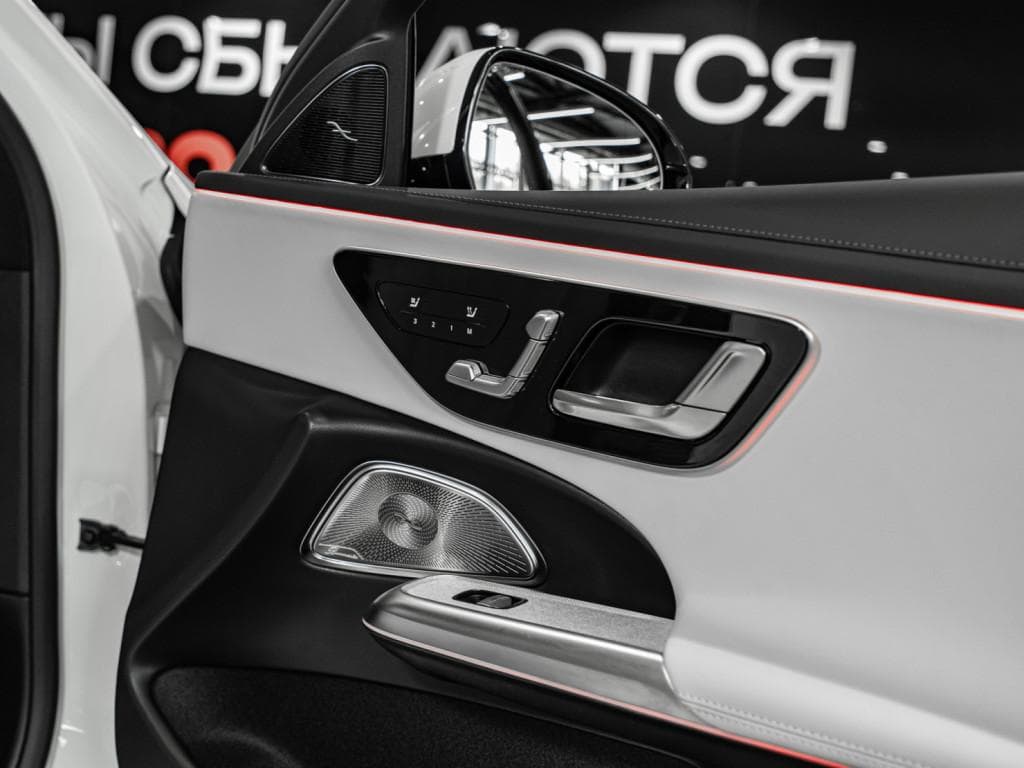 Mercedes-Benz E седан 300 4MATIC AMG Line в лизинг - 24