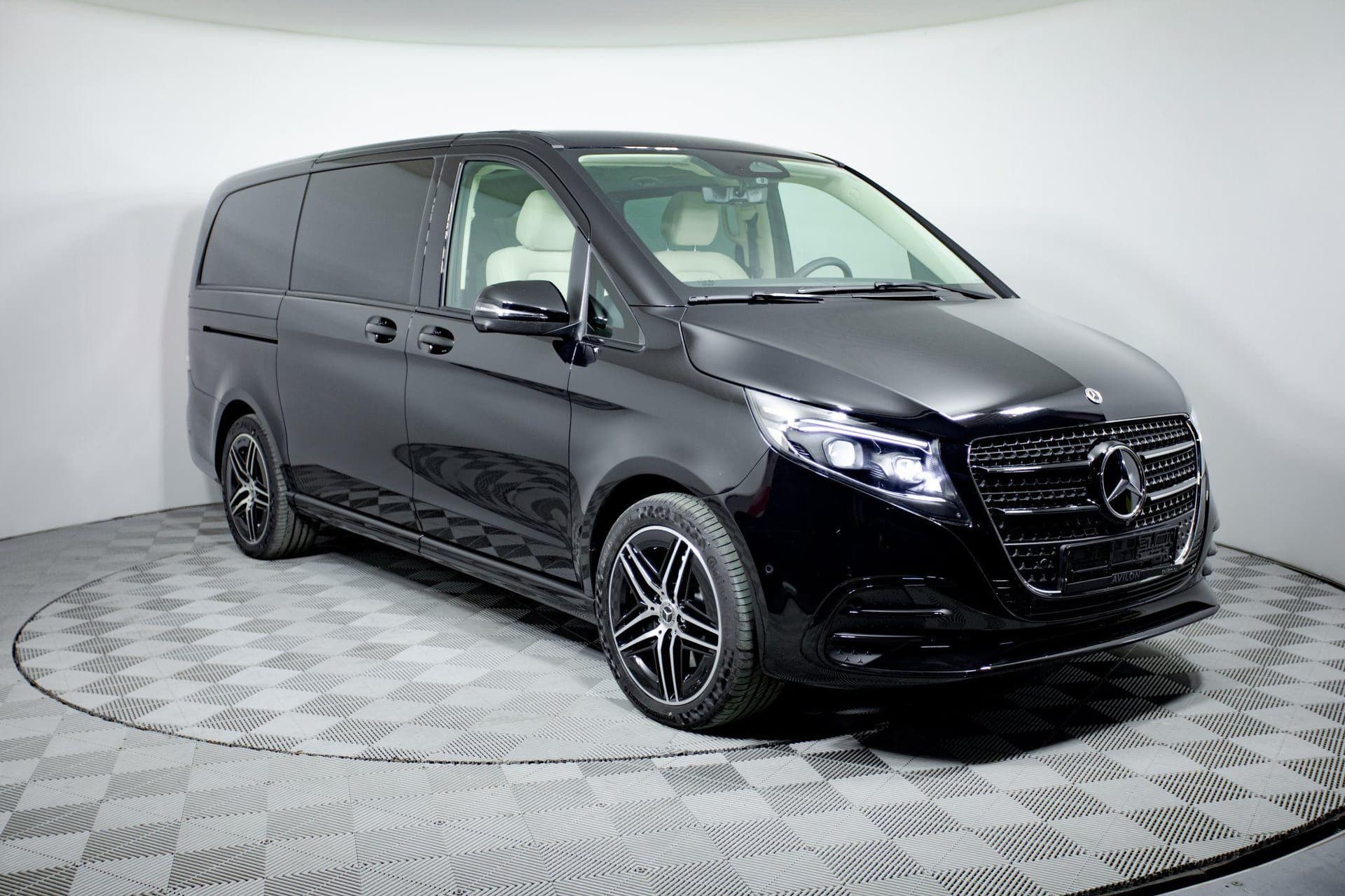 Mercedes-Benz V 300 d EL 4MATIC EXCLUSIVE в лизинг - 3